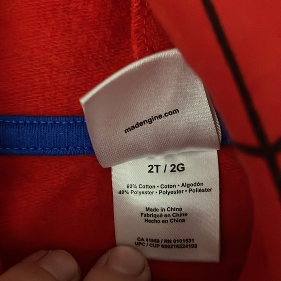 SPIDER-MAN SWEATER 🕷 - Picture 4 of 5